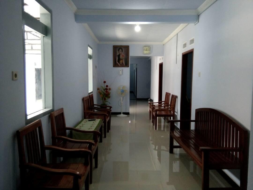 Rembulan Guest House Jombang Exteriér fotografie